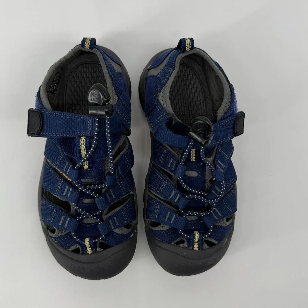 KEEN Kids Newport H2 Sandals Youth US 1 Blue Waterproff Hiking Sport Closed Toe